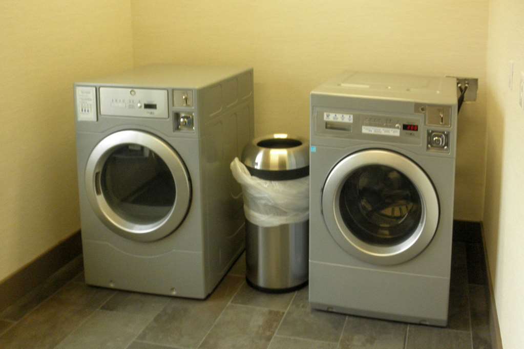Comfort Suites North Tupelo Servicios foto